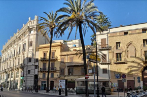 Casetta fiori di loto, Palermo